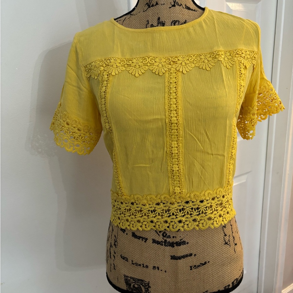self esteem top Yellow Women Lace Detail Tie‎ Back Boho